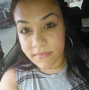 Meet your Posher, Maritza