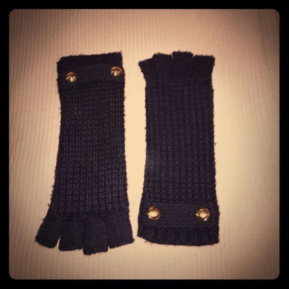 Micheal Kors knit fingerless gloves