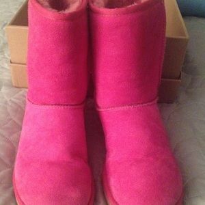 Ugg Classic Short Boot