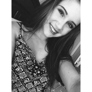 Meet your Posher, Madison