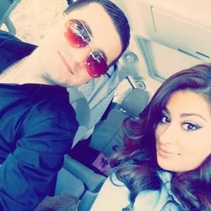 Meet your Posher, Eli