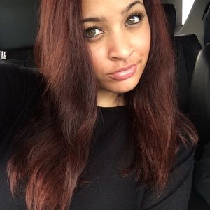 Meet your Posher, Jasmine