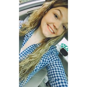 Meet your Posher, Savannah