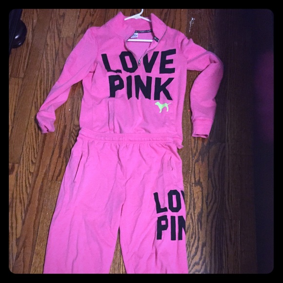 Victoria secret set.