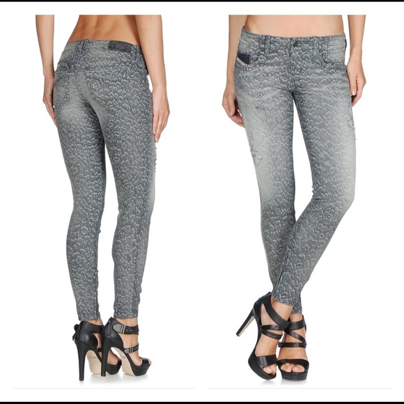 🆕 Diesel Distressed Animal Print Jeans Grupee - Picture 2 of 3