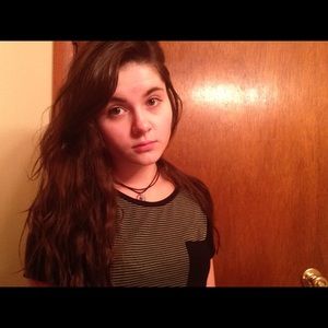 Meet your Posher, Hayley