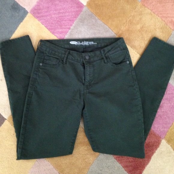 Old Navy Huntergreen skinny straight jeans 6 reg