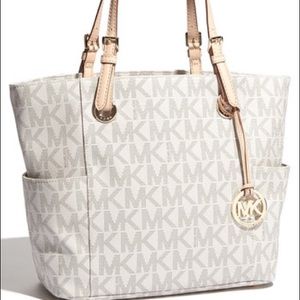 Michael Kors East West Signature Large Jet Set