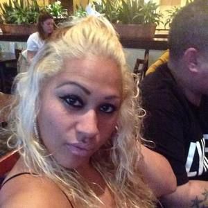 Meet your Posher, Monique