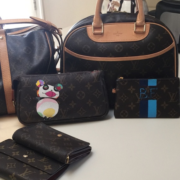 NFS- Monogram Collection - Picture 2 of 4