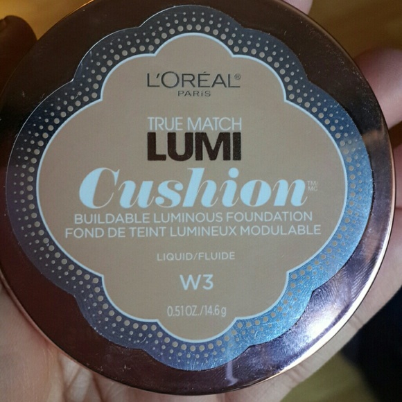 Loreal lumi cushion foundation