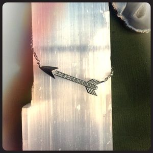 Sterling silver arrow necklace