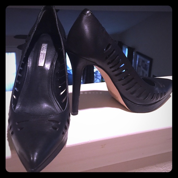BCBG Black leather heels