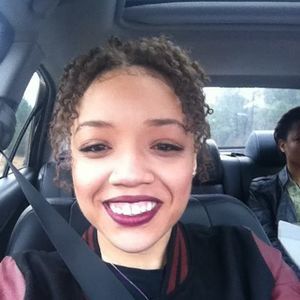 Meet your Posher, Candace