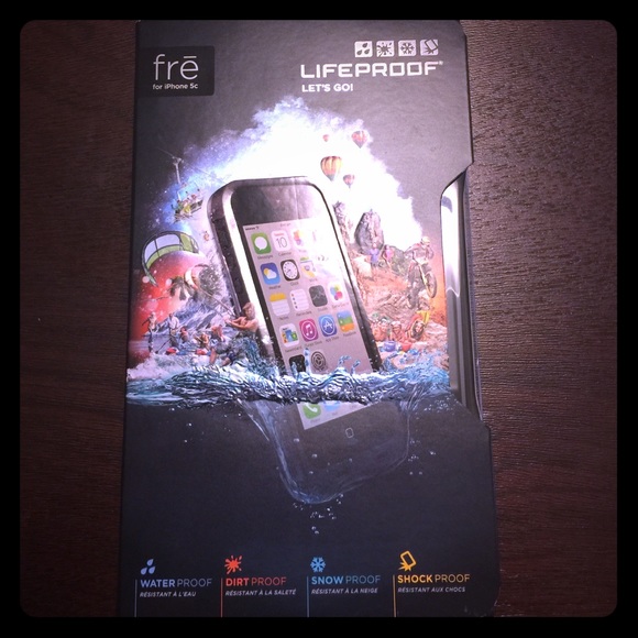 iPhone 5c life proof case NEW