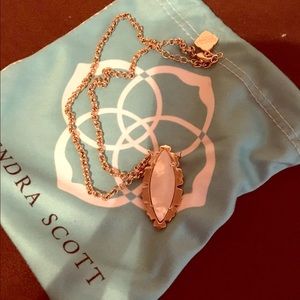 Kendra Scott necklace