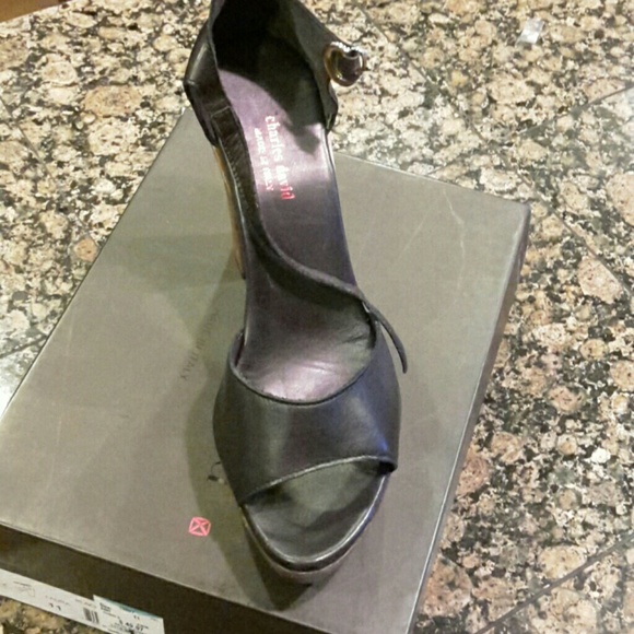Brand New Charles David platform