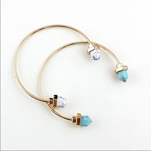 Beautiful White Marble cuff Bracelet - Picture 2 of 2