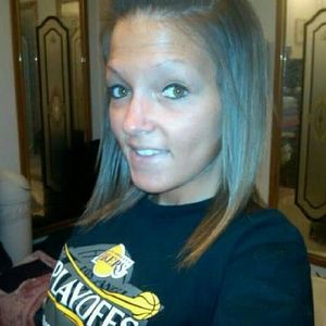 Meet your Posher, Holly