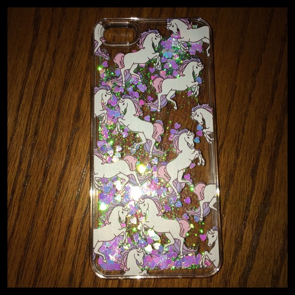Heart Quicksand Horse iPhone 5 Case - Picture 3 of 4