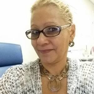 Meet your Posher, Rosana