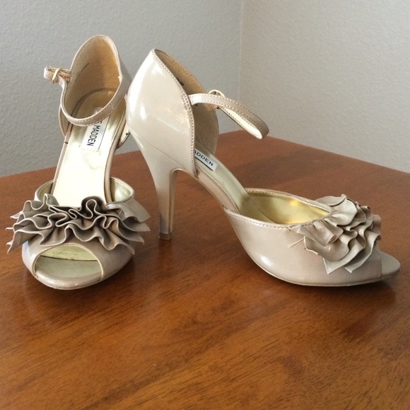 Steve Madden Peep Toe Heels
