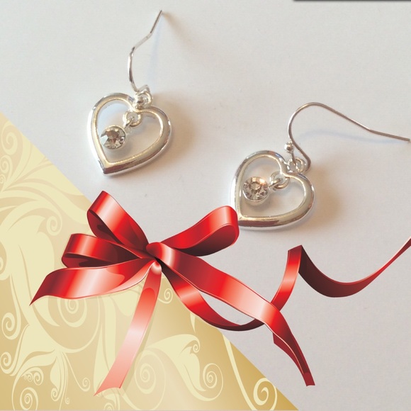 💥HEART EARRINGS 💥💥