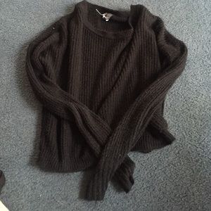 XS black knit cropped sweater