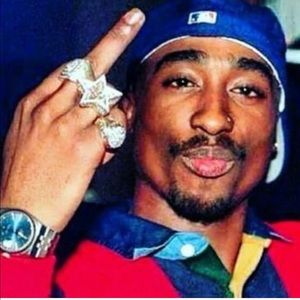 Meet your Posher, Moniee