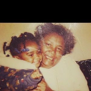 Meet your Posher, Akerra