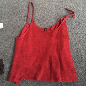 S red cropped tank top