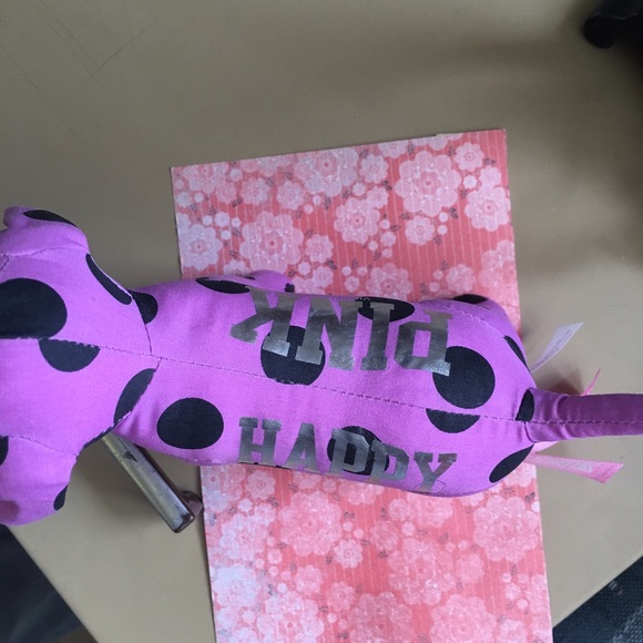 Vs pink dog - Picture 3 of 3