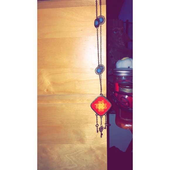 boho crochet key necklace 🌎 - Picture 1 of 2
