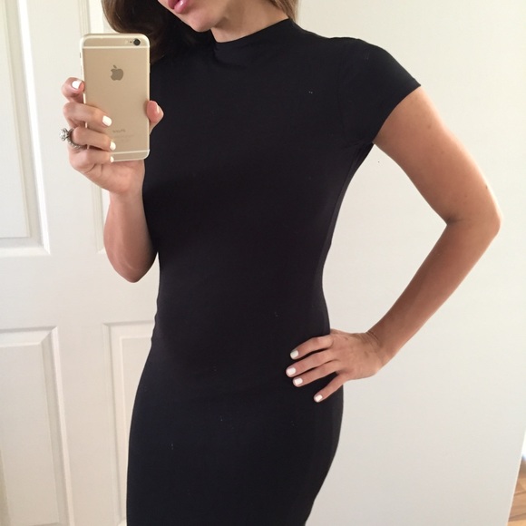 • SOLD OUT • Black Double Layered Midi Dress - Picture 4 of 4