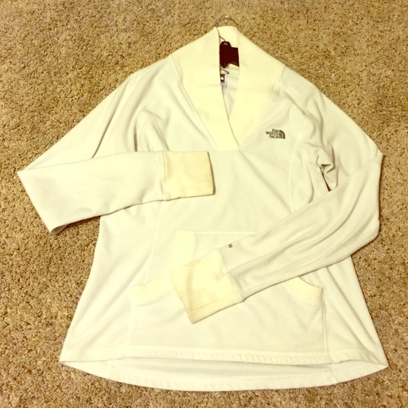 Northface fleece pullover!