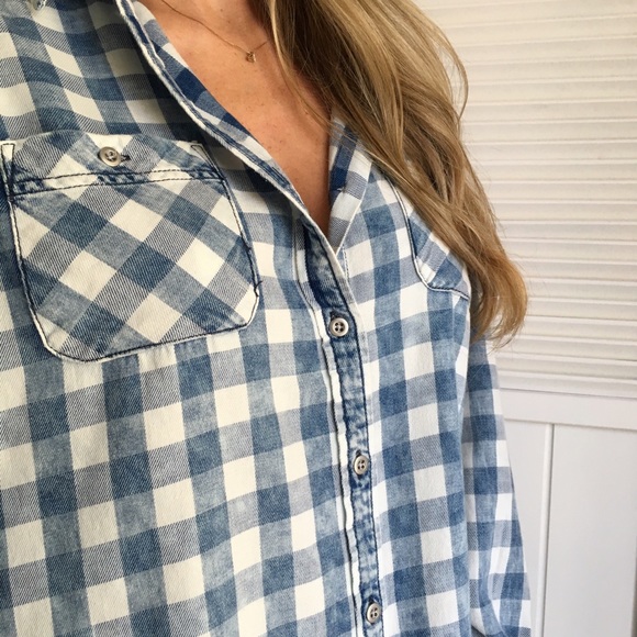 Sold• Soft Vintage Plaid Button-down - Picture 2 of 4