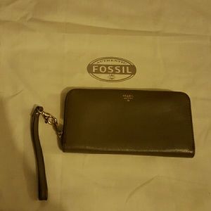 Fossil Wallet