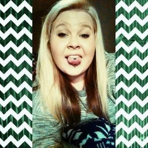 Meet your Posher, Justina