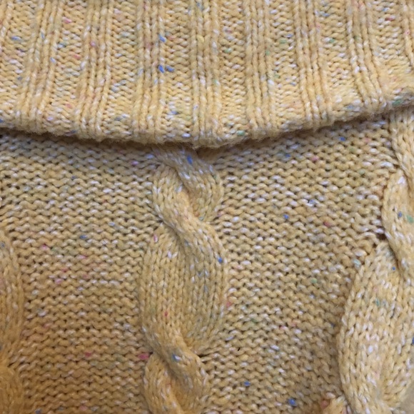 Bebe Sweater - Picture 3 of 3