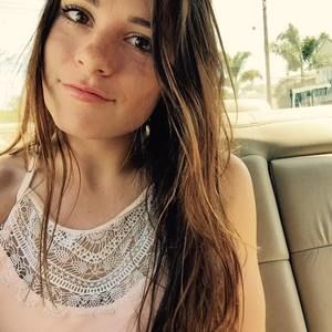 Meet your Posher, Riley