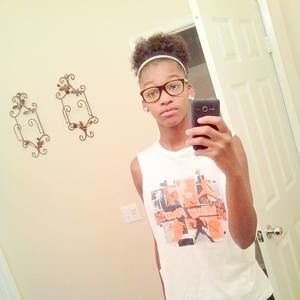 Meet your Posher, Sharonda