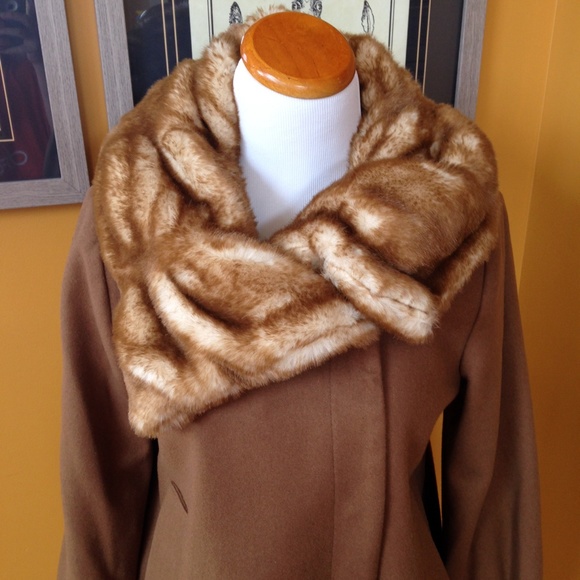 ABS Silver Label coat with faux fur collar! NWOT!! - Picture 2 of 3