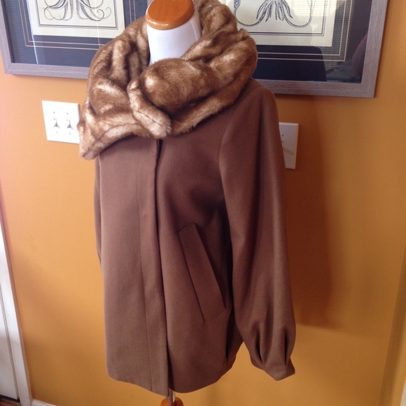 ABS Silver Label coat with faux fur collar! NWOT!! - Picture 3 of 3