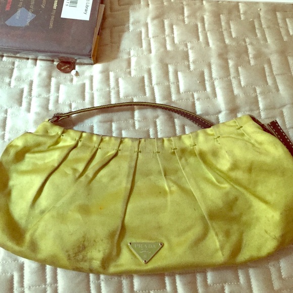Dirty lime green purse