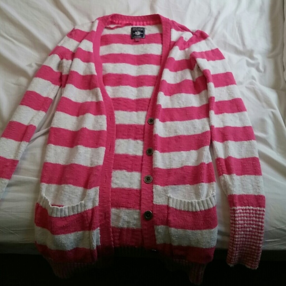 TRADED Victoria Secret PINK Cardigan - Picture 1 of 3