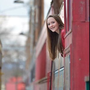 Meet your Posher, Tiffany