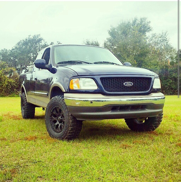 Meet your Posher, Matthew - Picture 1 of 1