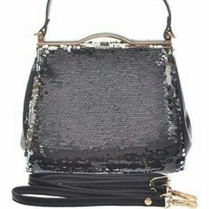 Potable Sequence Handbag