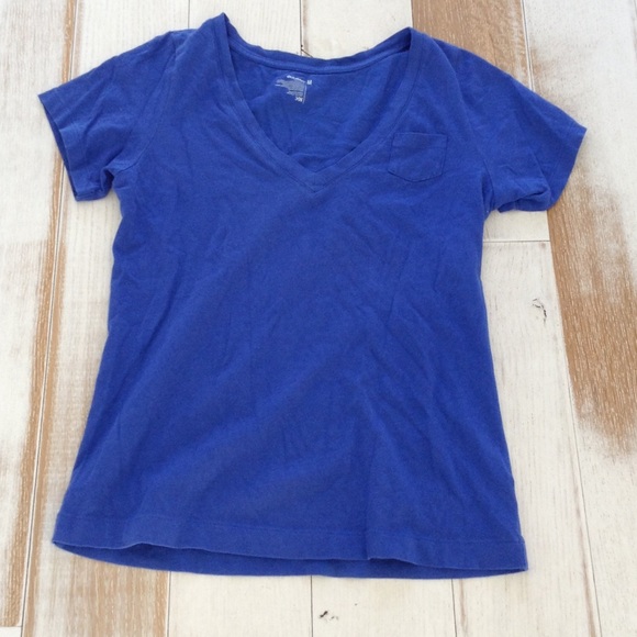 Old Navy tee