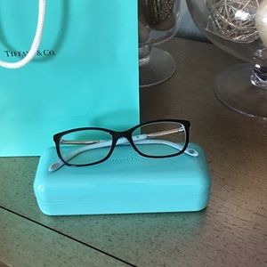 Tiffany & Co frames *Hold*